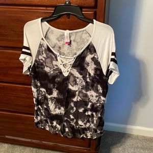Womens T-shirt XL